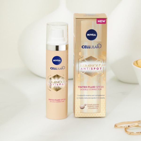 Cellular Luminous 630® SPF20 fluid tonujący na dzień przeciw przebarwieniom 40ml Supply